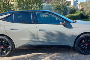 DS4 1.6 puretech Performance Line+ 180cv auto