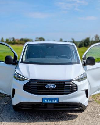 Ford Transit Custom 2024 2.0 EcoBlue 136 cv