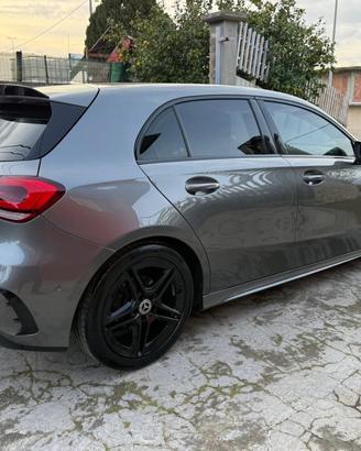 Mercedes-benz A 180 d Premium AMG FULL