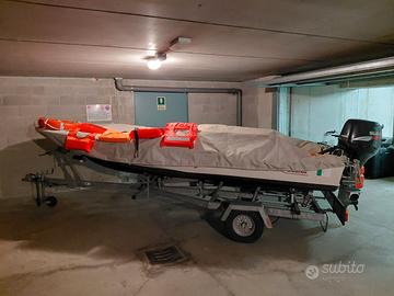 Natante Boston Whaler 15, Suzuki 40, carrello