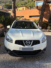 Nissan Qashqai+2 2.0 dCi DPF Tekna