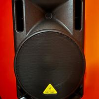 Coppia Casse Amplificate Behringer Eurolive B210D