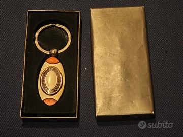 Portachiavi legno e metallo con lastra argento 925