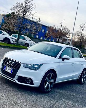 Audi A1 SPB 1.6 TDI S tronic Attraction