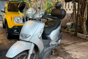 Aprilia Scarabeo 250 ie