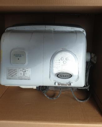 Clorinatore a sale per piscina