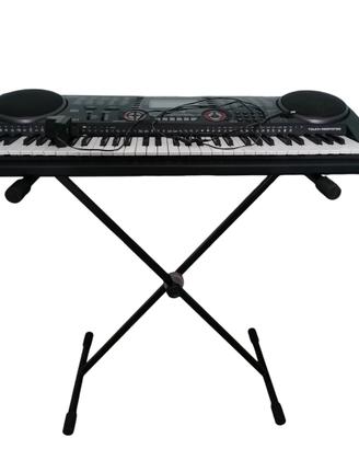 Tastiera Casio CTK-631 dotata di 61 tasti 