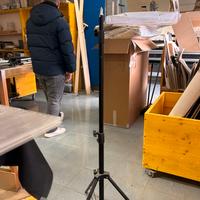 Treppiede per sistema di illuminazione