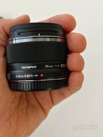 obiettivo Olympus 25 mm f/1.8 micro quattro terzi