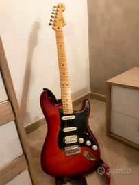  fender sunburst nuovissima 13 mesi di vira