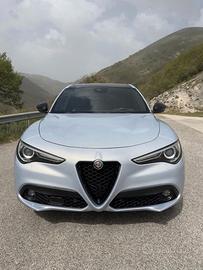 Alfa Romeo Stelvio 2.2 Turbodiesel 210 CV AT8 Q4 E