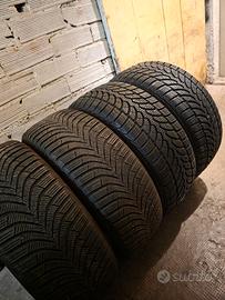 4 gomme 205/55/16
