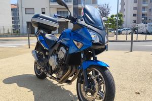 Honda cbf 600s
