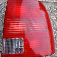 FARO POSTERIORE DX, VOLKSWAGEN PASSAT 1998/2000