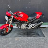 Ducati Monster 600 Dark