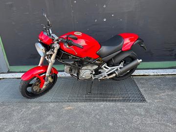 Ducati Monster 600 Dark