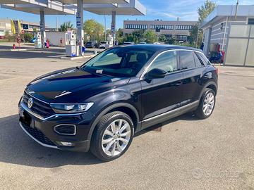 VOLKSWAGEN T-ROC 1.6 TDI