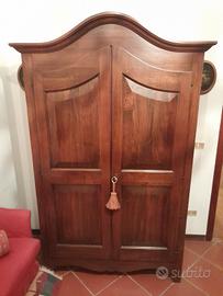 Armadio 2 ante i con cappello a gendarme 