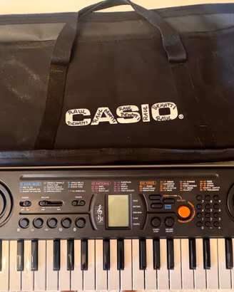 Tastiera musicale casio sa77