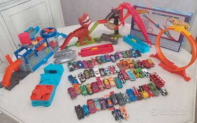 Hotwheels  lotto macchinine + piste