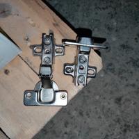 cerniere pensili cucina