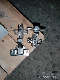 cerniere pensili cucina