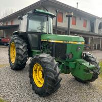 Trattore john deere 3350