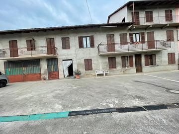 Casa semi dipendente