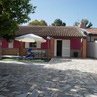 Villetta a 380mt. dal mare ad uso turistico