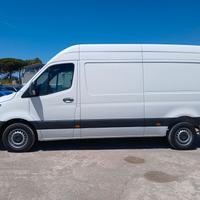 Mercedes-benz Sprinter F39/33 311 CDI FWD TA Furgo