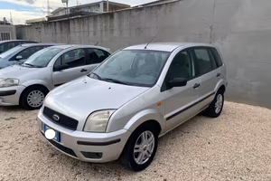 Ford Fusion 1.6 Gpl NON MARCIANTE NON PARTE