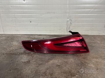 Faro posteriore sinistro Alfa Romeo Giulia 2016