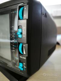 TV portatile vintage Roadstar TVM-7002 anni ‘80 fu