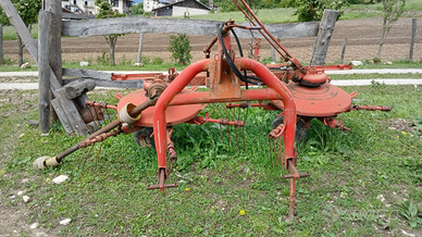 Girello voltafieno e andanatore