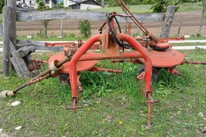 Girello voltafieno e andanatore