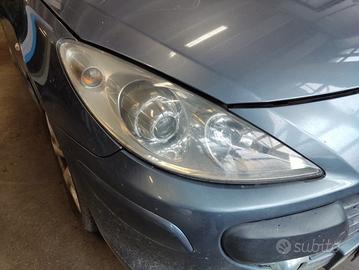 Proiettore destro PEUGEOT 307 del 2006