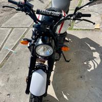 Yamaha XSR 700 - 2022