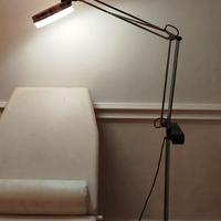 Lampada per estetista