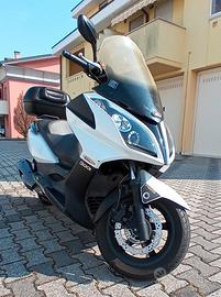 KYMCO Downtown 300i ABS anno 2010
