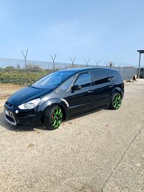 Ford S-Max Titanium