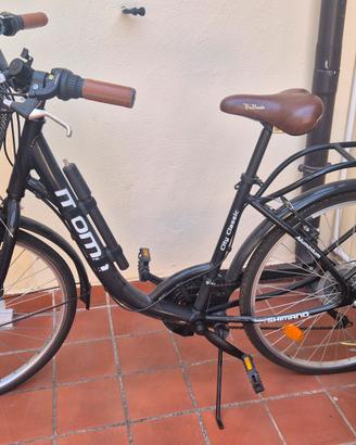 bicicletta da città con cambio SHIMANO