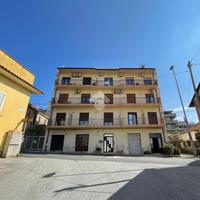 4 LOCALI A VILLA SAN GIOVANNI