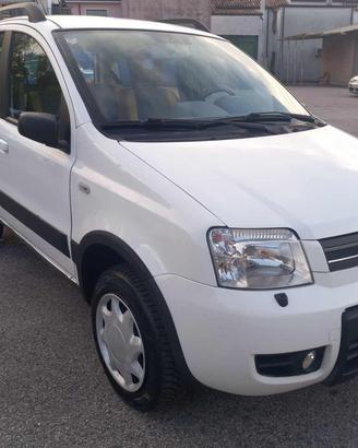 FIAT Panda 1.2 4x4 Climbing senza nessun lavoro