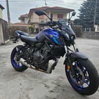 Yamaha mt-07