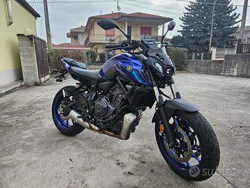 Yamaha mt-07