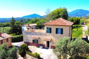 CASA INDIPENDENTE A TORRI IN SABINA