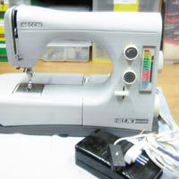 Macchina cucito Necchi