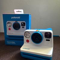 Polaroid Now instant camera