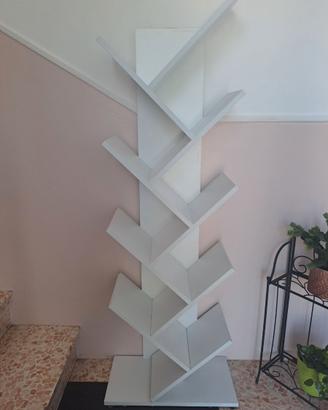 LIBRERIA AD ALBERO