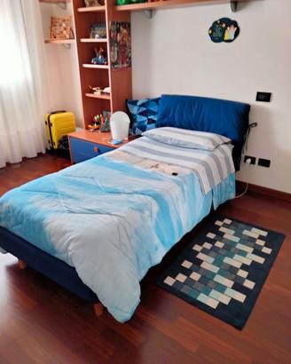 LETTI SINGOLI - COMODINI - SCRIVANIA